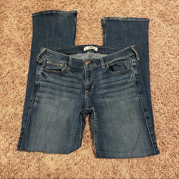 Hollister Denim - Hollister Medium Wash Bootcut Jeans Size 7s